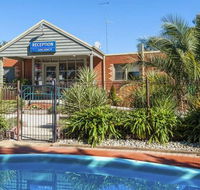 COMFORT INN COACH AND BUSHMANS - Phillip Island Accommodation