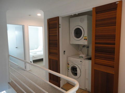Noosa Entrance Waterfront Resort - Phillip Island Accommodation 9