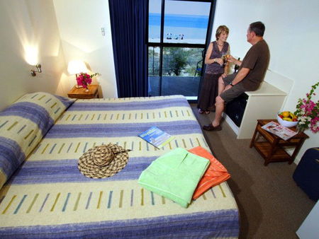 Monkey Mia Dolphin Resort - Phillip Island Accommodation 3