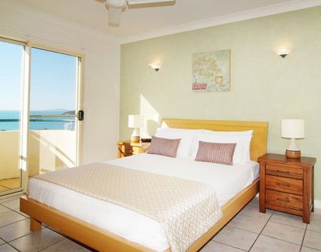 Airlie Beach QLD Phillip Island Accommodation