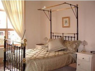Strathmore Victorian Manor - Phillip Island Accommodation 4