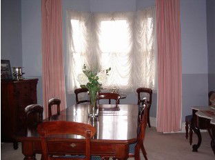 Strathmore Victorian Manor - Phillip Island Accommodation 5
