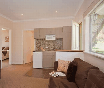 Adamsons Riverside Accommodation - Phillip Island Accommodation 2