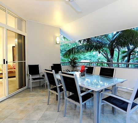 Palm Cove QLD Phillip Island Accommodation