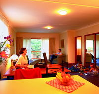 Oxley Court Serviced Apartments - Phillip Island Accommodation