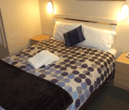 Lilac City Motor Inn & Streakhouse - Phillip Island Accommodation 2
