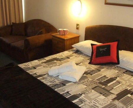 Lilac City Motor Inn & Streakhouse - Phillip Island Accommodation 4