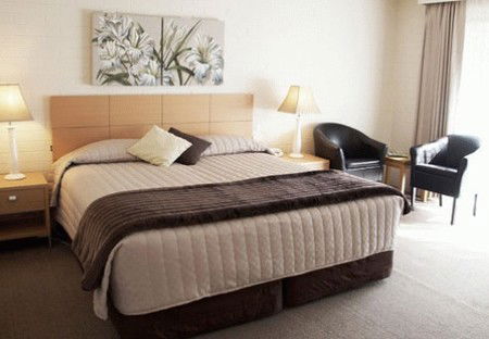 Nagambie Motor Inn - Phillip Island Accommodation 2