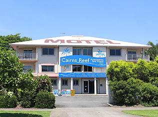 Cairns Reef Apartments And Motel - Phillip Island Accommodation