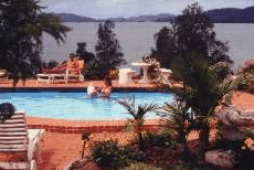 Galway Downs Lakeside Country House - Phillip Island Accommodation