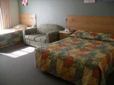 Country Comfort Orange - Phillip Island Accommodation 0