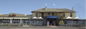 Barwon Heads Hotel - Phillip Island Accommodation 0