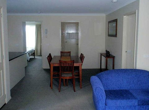 Victoria Lodge Motor Inn And Apartments - Phillip Island Accommodation 1