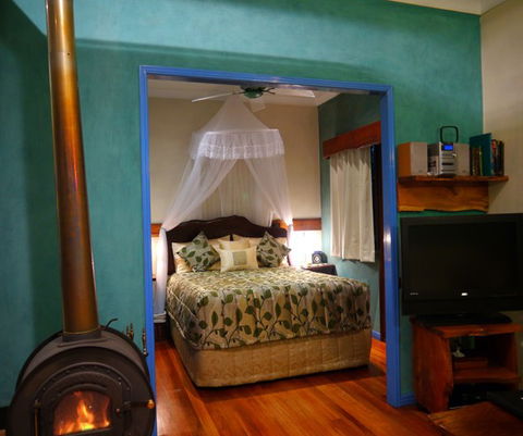 Lillypillys Cottages & Day Spa - Phillip Island Accommodation 1