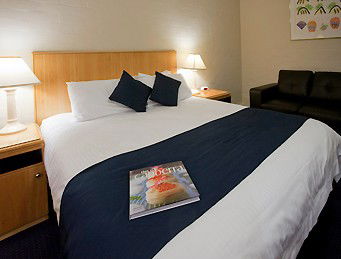 Ibis Styles Canberra Narrabundah - Phillip Island Accommodation 1