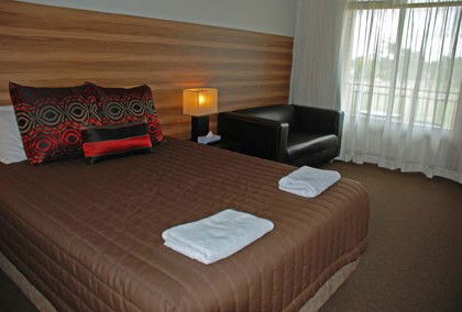 Red Cedars Motel - Phillip Island Accommodation 0
