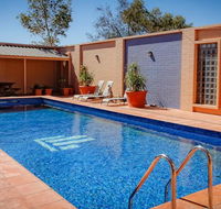Desert Cave Hotel - Phillip Island Accommodation