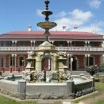 Jens Town Hall Hotel - Phillip Island Accommodation 2