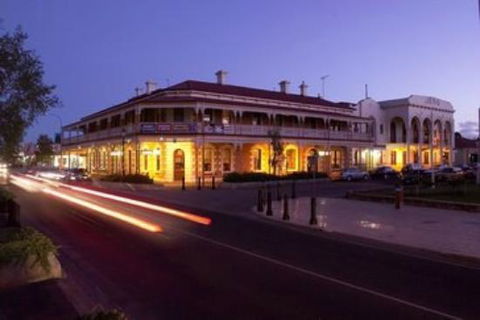 Jens Town Hall Hotel - Phillip Island Accommodation 3