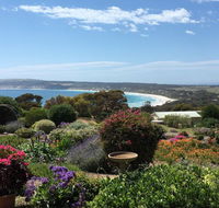 Emu Bay Holiday Homes - Phillip Island Accommodation
