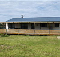 Surfin Sceales Beach House - Phillip Island Accommodation