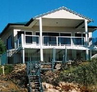 Top Deck Cliff House - Phillip Island Accommodation