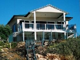 Top Deck Cliff House - Phillip Island Accommodation 0