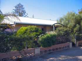 Smoky Bay Seaside Cottage - Phillip Island Accommodation 0