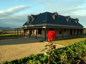 Abbotsford Country House - Phillip Island Accommodation 0