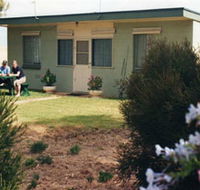 Oaklands Fishing Cottage - Phillip Island Accommodation