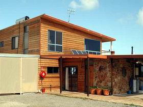 Shboo Shelly Beach Lodge - Phillip Island Accommodation 0