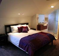 Merlot  Verdelho - Phillip Island Accommodation