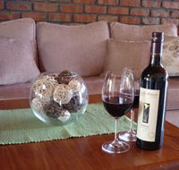 The Creek Cottage - Phillip Island Accommodation