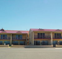 Tumby Bay Hotel Seafront Apartments - Phillip Island Accommodation