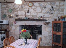 Mt Dutton Bay Woolshed Heritage Cottage - Phillip Island Accommodation 1