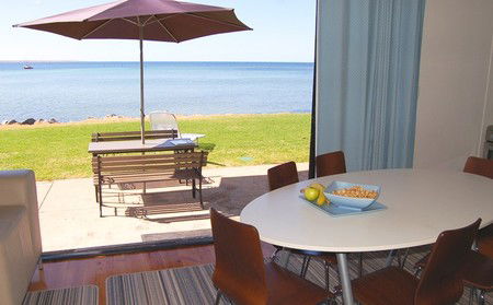 Tumby Bay Beach House - Phillip Island Accommodation 2
