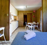 Port Elliot Holiday Park - Phillip Island Accommodation