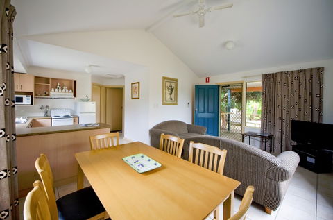 Port Elliot Holiday Park - Phillip Island Accommodation 9