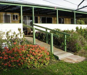 The Folly Holiday Home - Phillip Island Accommodation 0