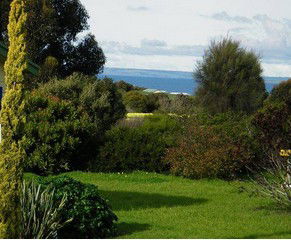 The Folly Holiday Home - Phillip Island Accommodation 1
