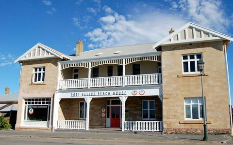 Port Elliot Beach House YHA - Phillip Island Accommodation 0