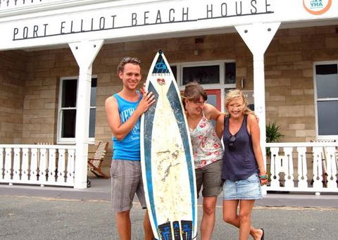 Port Elliot Beach House YHA - Phillip Island Accommodation 4