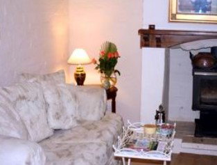 Peppertree Cottage Bed And Breakfast - Normanville - Phillip Island Accommodation 2