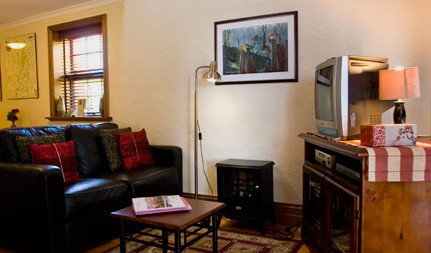 Strathlyn Bed And Breakfast - Phillip Island Accommodation 2