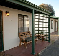 Moonta Bay Road Cabins and Cottages - Phillip Island Accommodation
