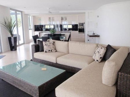 Vue Apartments Trinity Beach - Phillip Island Accommodation 1