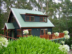 Tree Tops Cascades - Phillip Island Accommodation 0