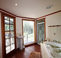 Love Grove Guest House - Phillip Island Accommodation