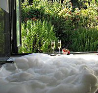 Escape To - Phillip Island Accommodation