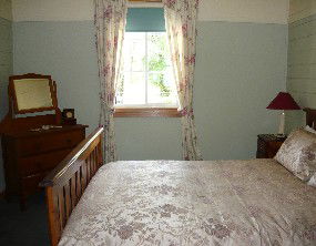 Westeria Cottage - Phillip Island Accommodation 1